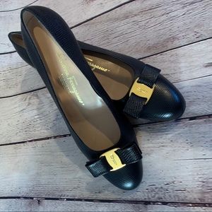 Salvatore Ferragamo Vara Bow Pumps